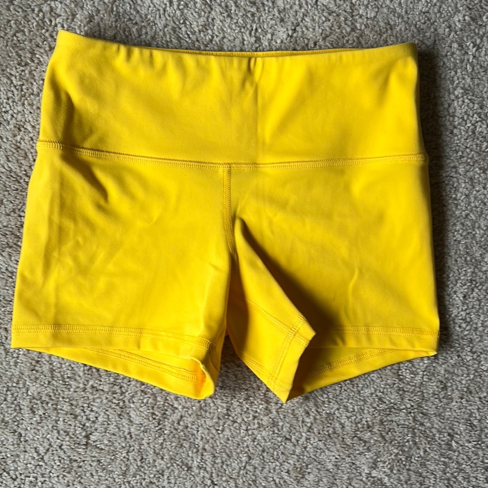 Fleo shorts - Picture 1 of 3
